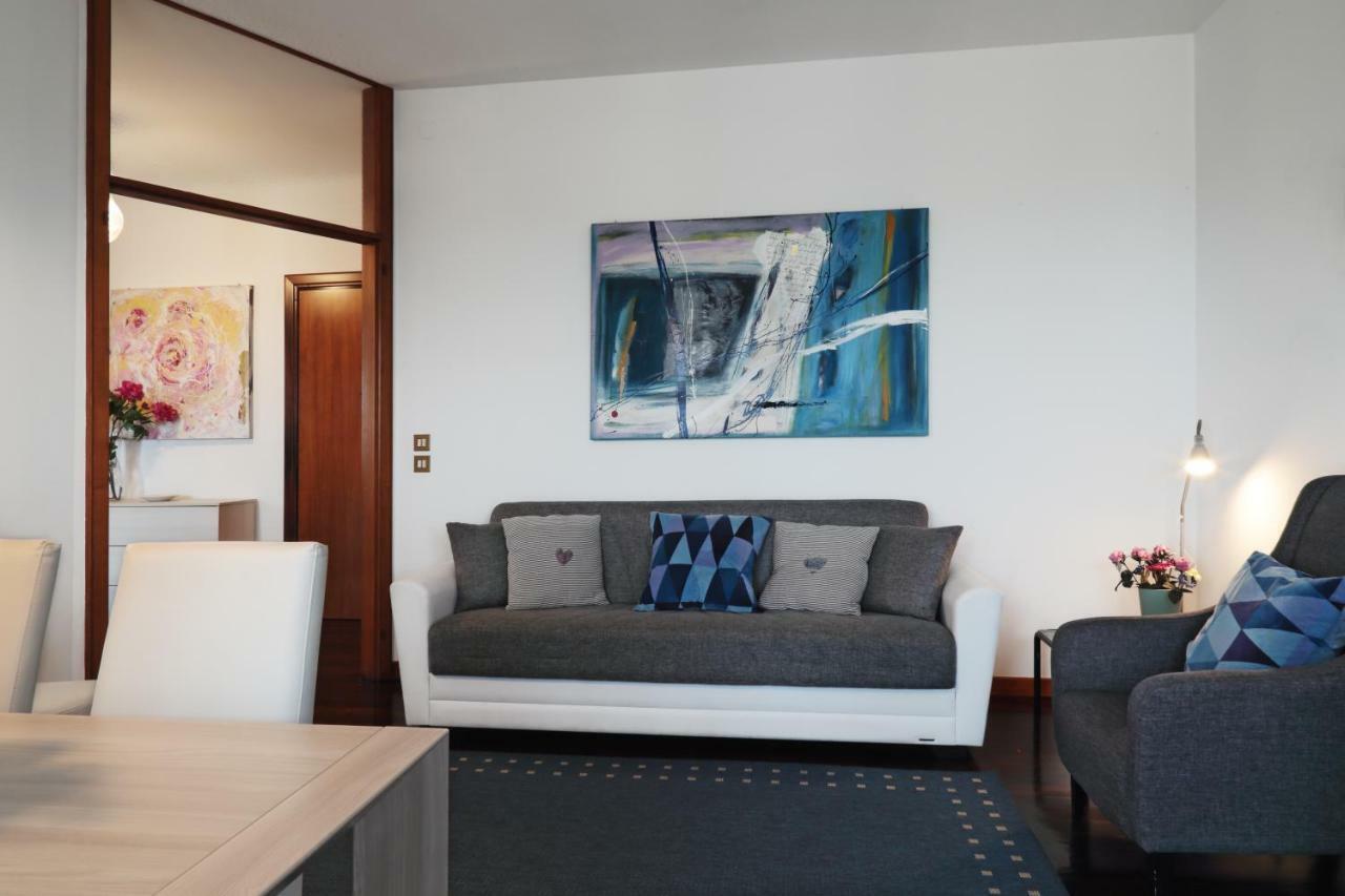 Appartamento Con 2 Camere E Garage Privato! Padova Luaran gambar