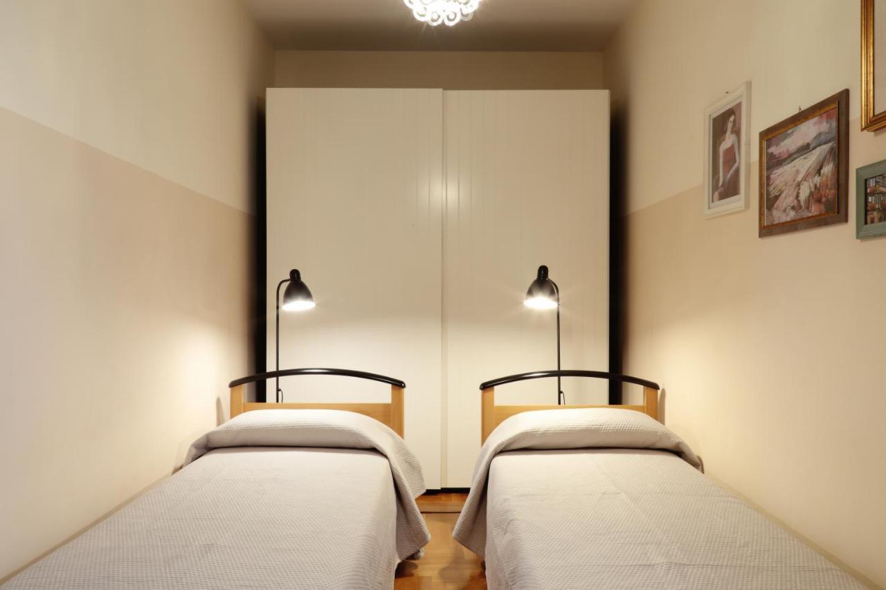 Appartamento Con 2 Camere E Garage Privato! Padova Luaran gambar